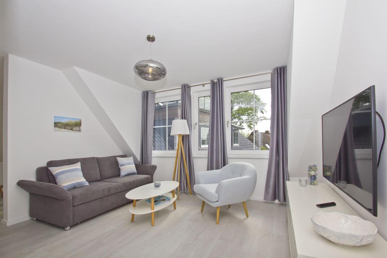 Gratis Nutzung Vom Ahoi Erlebnisbad Und Sauna In Sellin - Haus Inselwind Fewo Meerwellen Groß Zicker Bagian luar foto