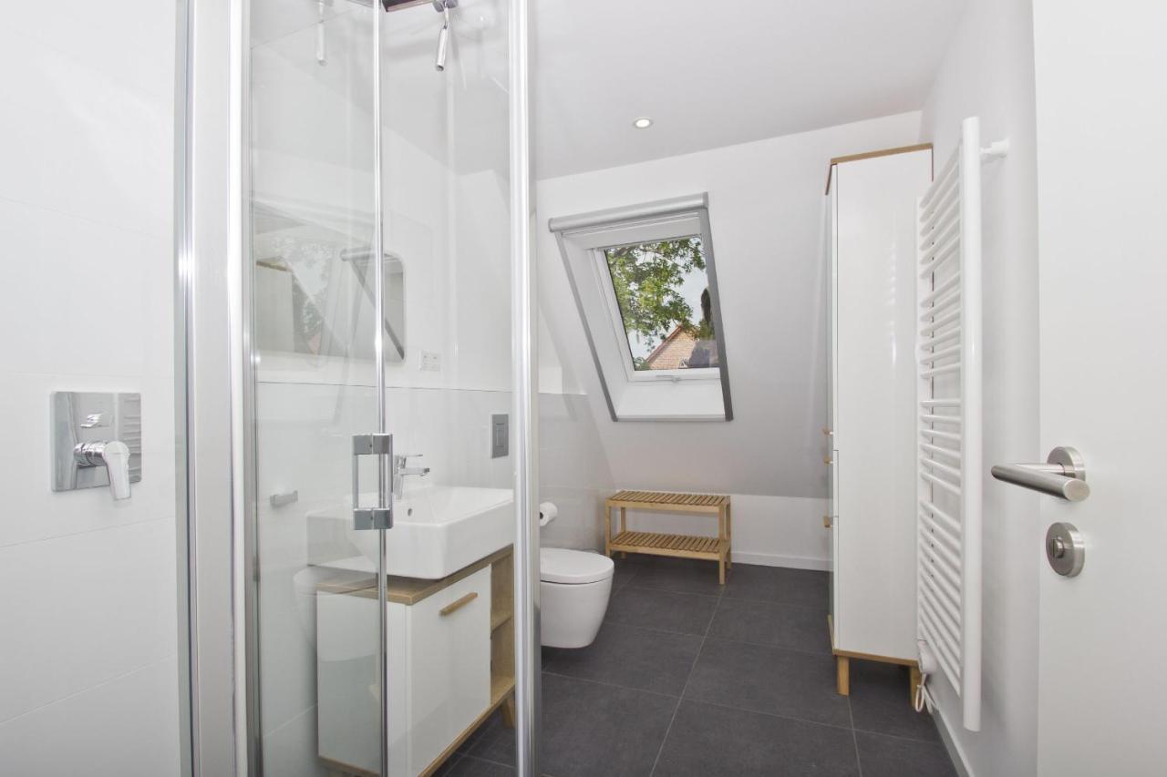 Gratis Nutzung Vom Ahoi Erlebnisbad Und Sauna In Sellin - Haus Inselwind Fewo Meerwellen Groß Zicker Bagian luar foto